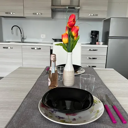 Urban Loft - Parcheggio Privato Διαμέρισμα