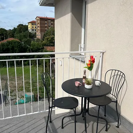 Urban Loft - Parcheggio Privato Διαμέρισμα