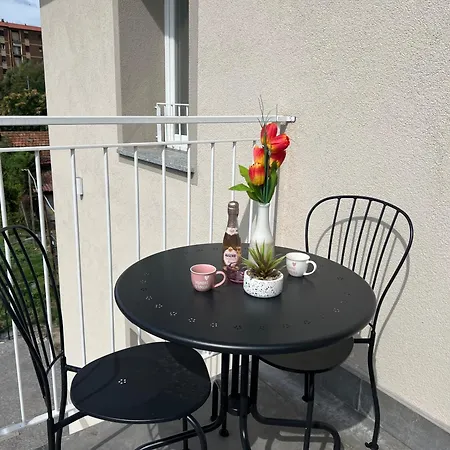 Urban Loft - Parcheggio Privato Διαμέρισμα